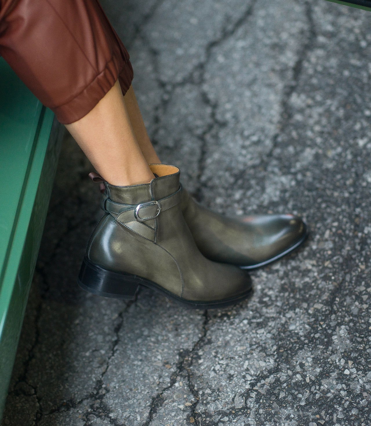 Julieta Green - Milanese Leather