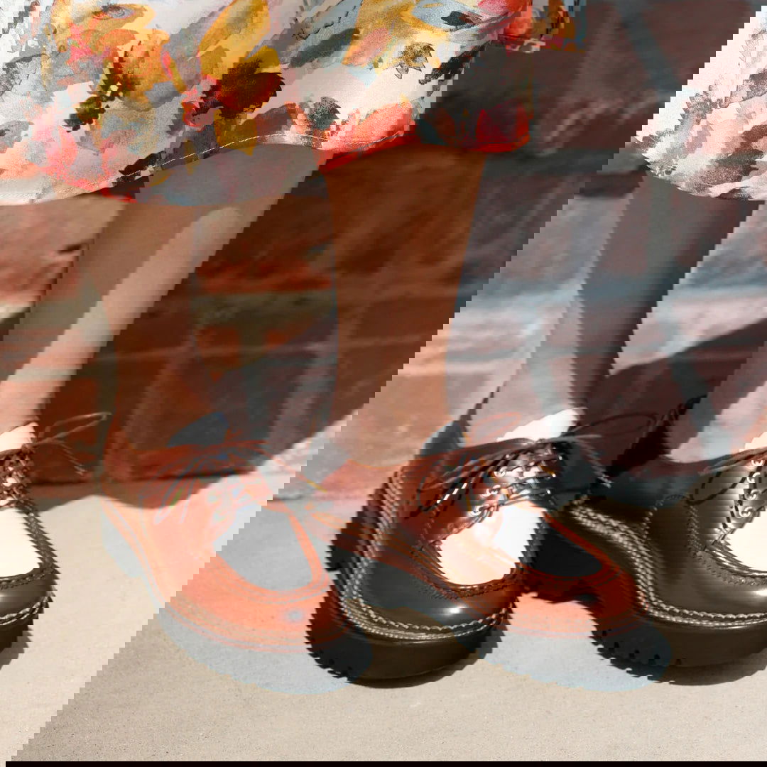 Mr. Teddy Derby Cognac & White - Milanese Leather