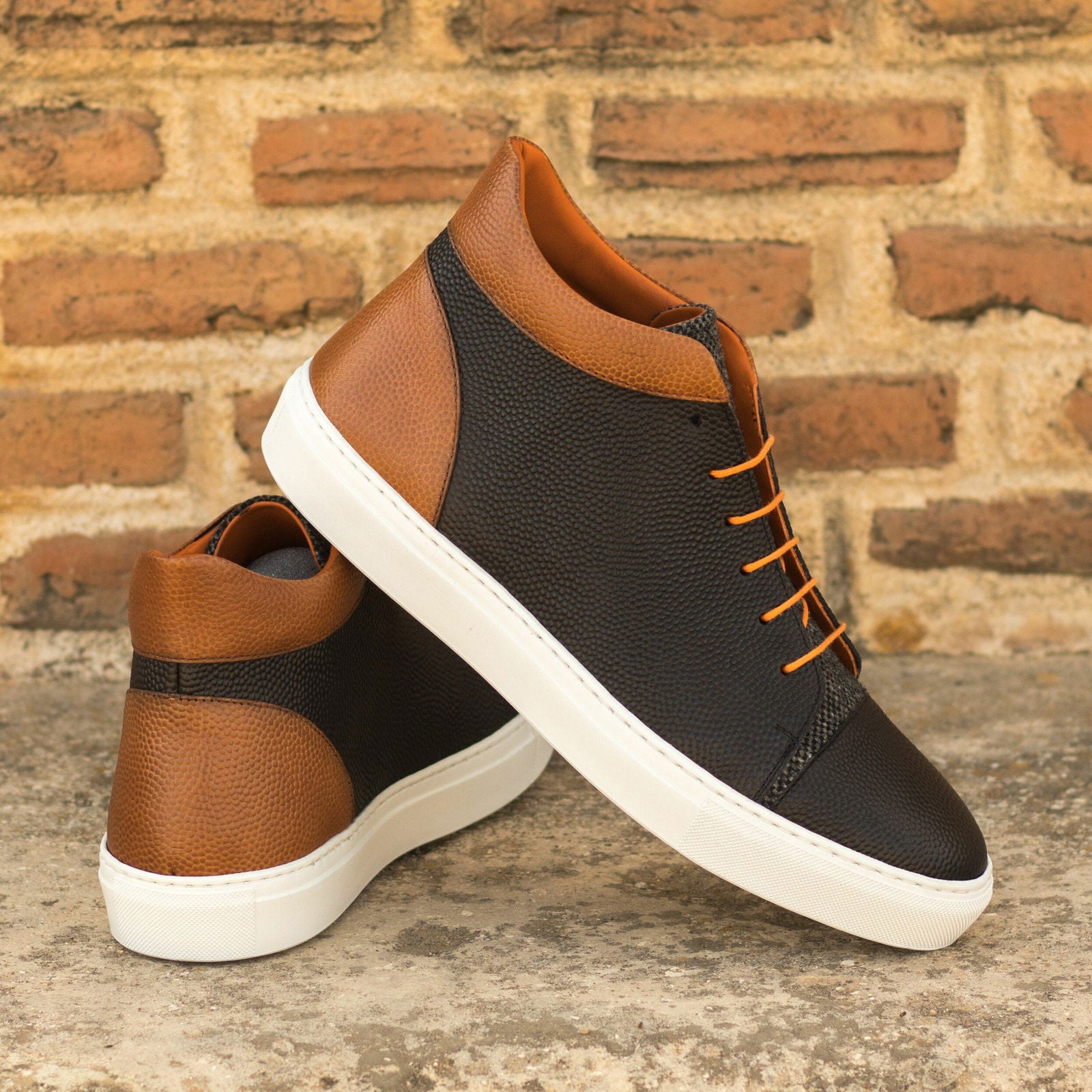 High-Top Sneakers LAURO - Milanese Leather