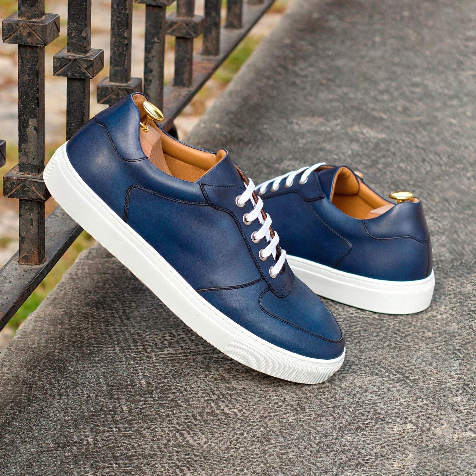 Low-Top Sneakers DAVY - Milanese Leather