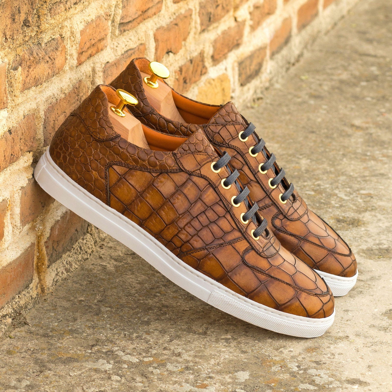 Low-Top Sneakers HERTFORD - Milanese Leather