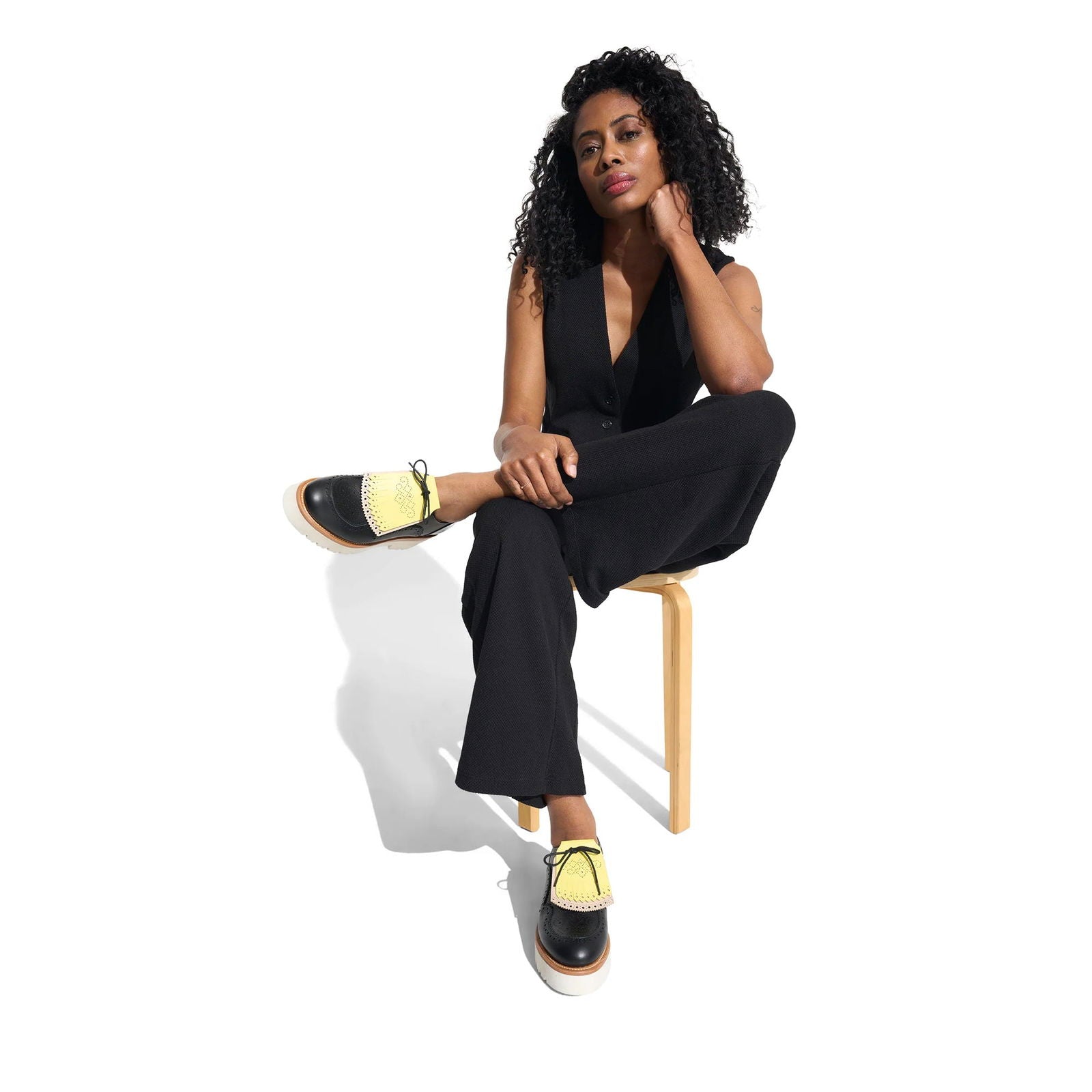 Ms. Elaine Oxford Black - Milanese Leather